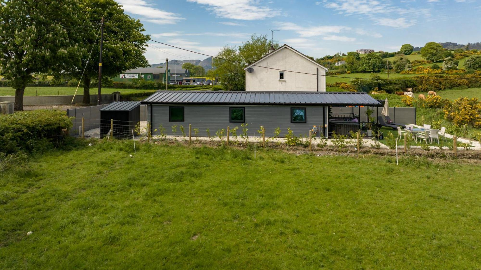 The Border Lodge Forkhill Exterior photo